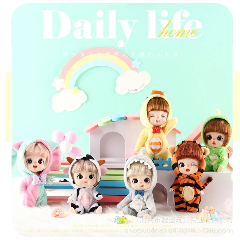 女の子のための現実的な眠っている赤ちゃんの人形、関節式のミニ動物