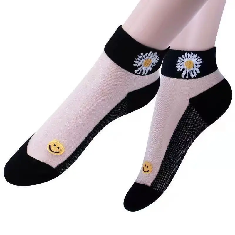 Daisy pattern socks 5 Pairs Daisy Pattern Socks Soft & Lightweight Mesh Short Socks Women's Stockings & Hosiery