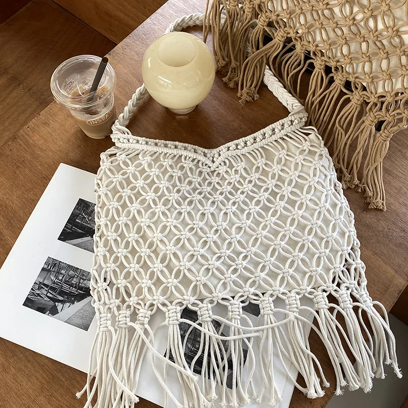 Gusure Women's Bohemian Straw Woven Clutches Bags Fashion Simple Tassel Causal Handbag Summer Beach Crossbody Bag For Ladies