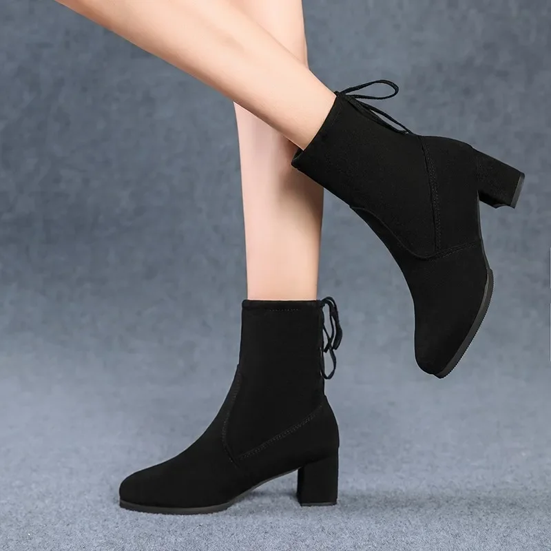 

Winter Keep Warm Heeled Shoes Women's Plus Velvet Pionted Toe Ankle Boots Autumn New Flock Chunky Heel Chelsea Boots for Women