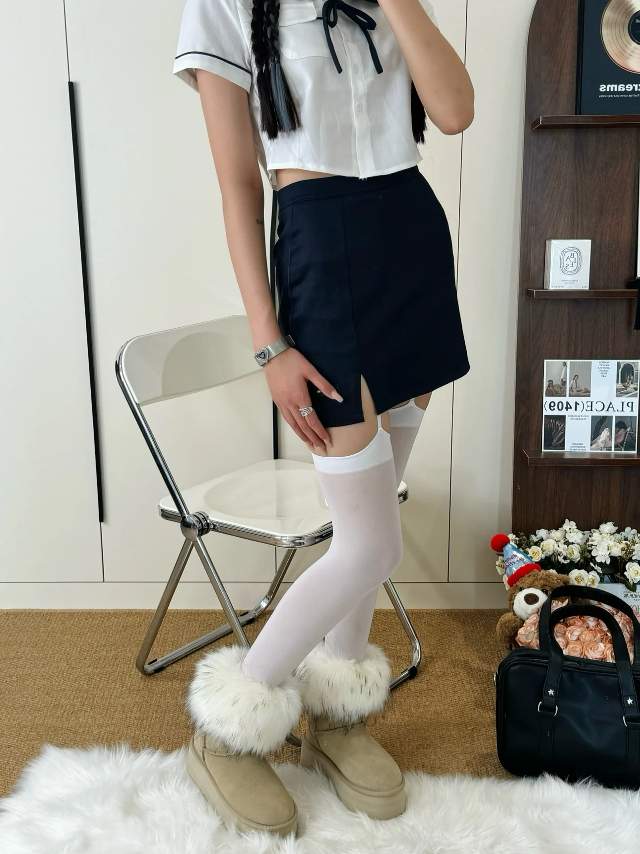 1/2 Stück Damen Sexy Straps-Oberschenkelstrümpfe Samt Schwarz und Weiß Unregelmäßige freiliegende Haut JK Japanische Overknee-Socken – Detail 17