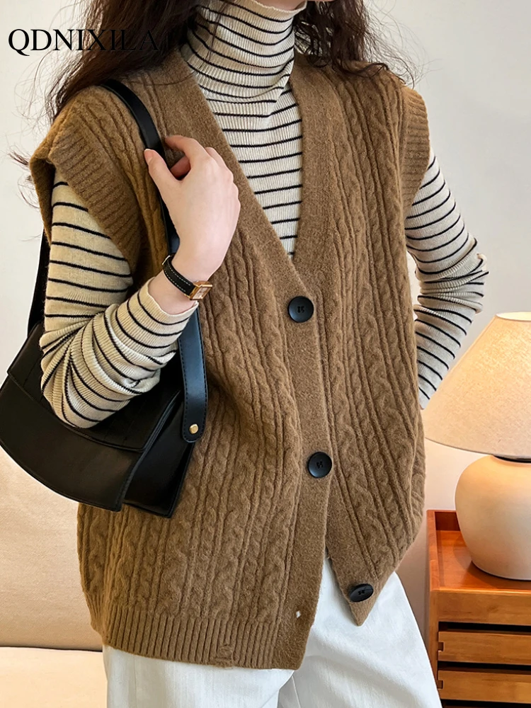 

Autumn and Winter New V-neck Women's Knitted Vest Cardigan Fashion Oversize Korean Outerwears Sleeveless Sweater Vests for Women