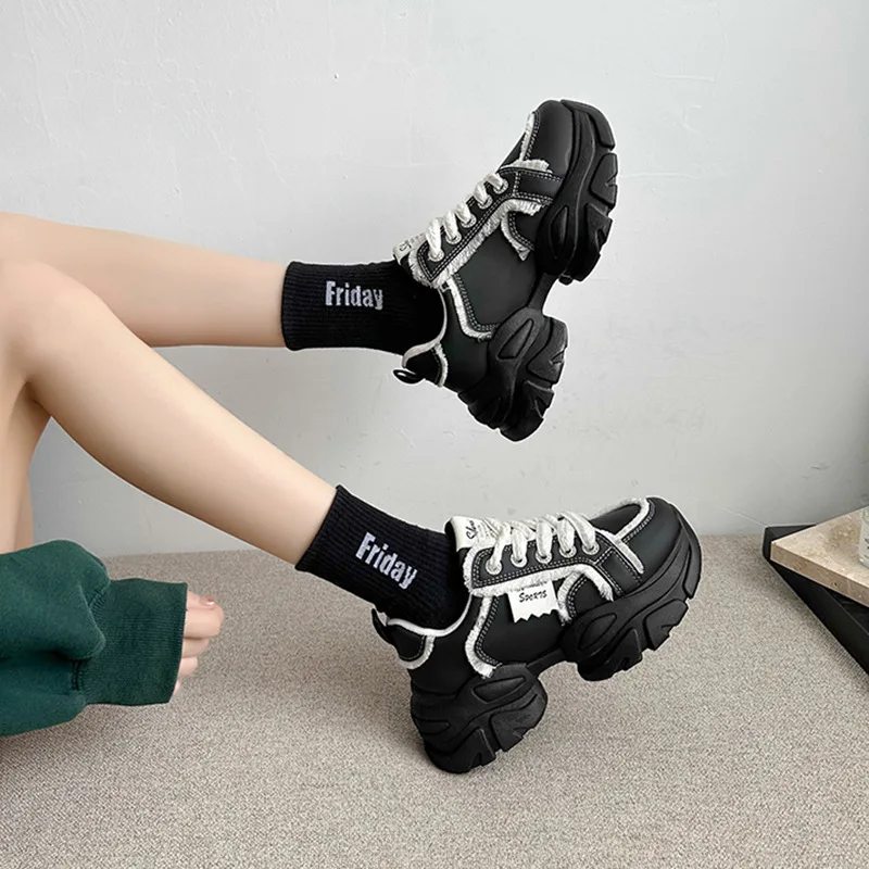 Dad's Shoes, Women's 2024 New Sponge Cake Shoes, Versatile and Fashionable Design, Small White Shoes, Casual Sports Shoes
