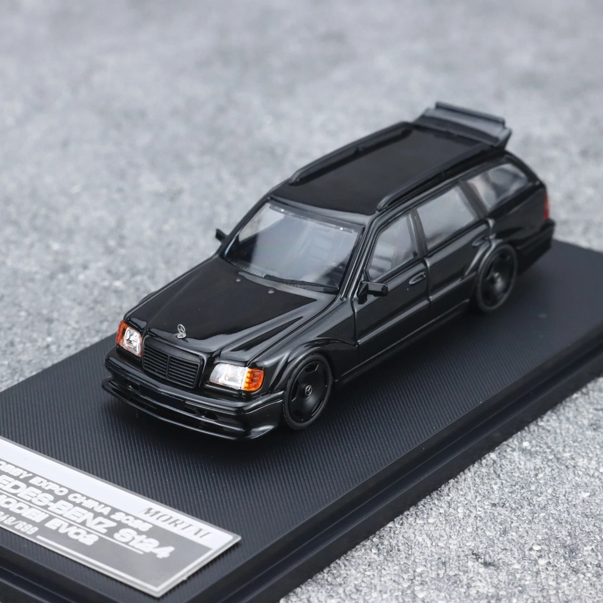 1:64, HEC exhibition limited edition Mercedes-Benz S124