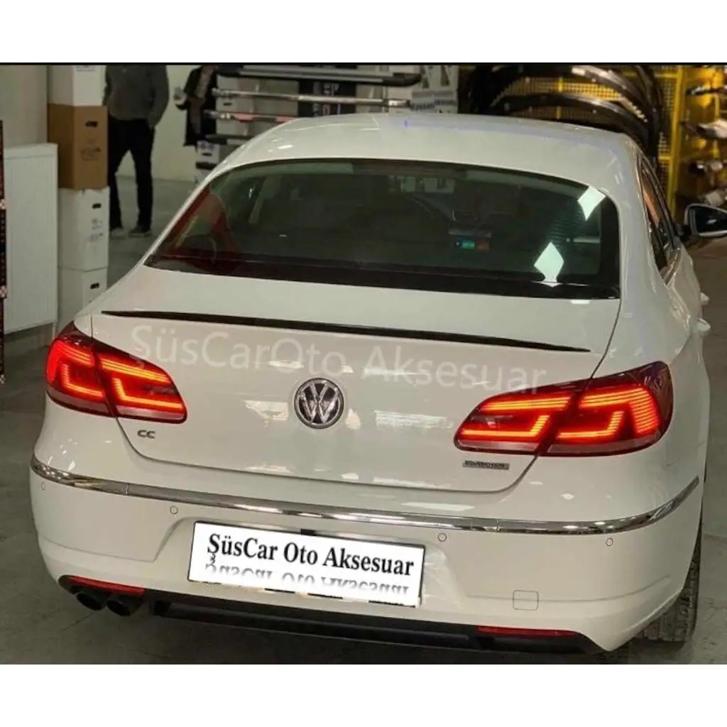 Верхний спойлер для багажа Volkswagen Passat CC черно-белый |