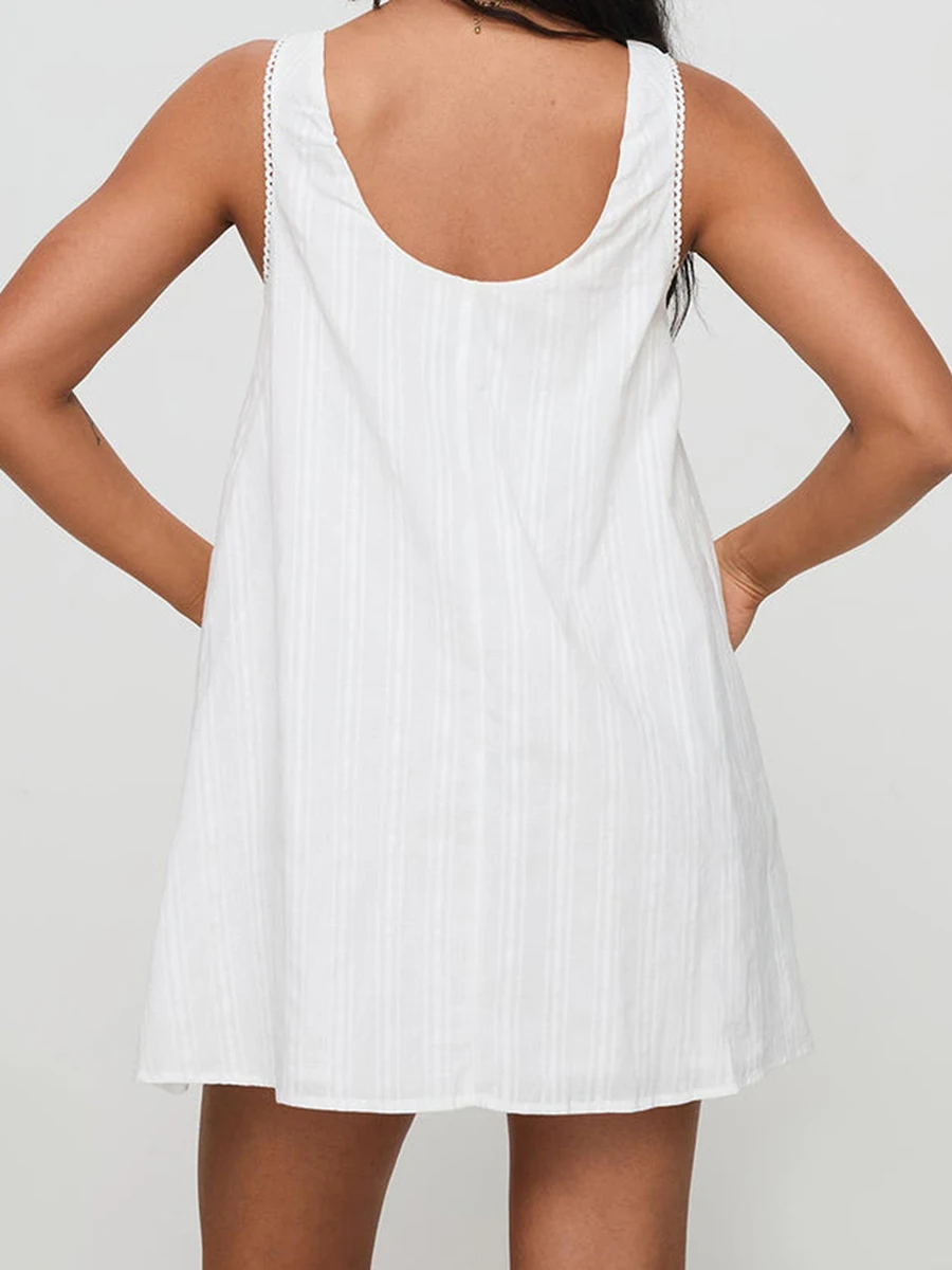 Elegant Maternity Sleeveless Dress with Floral Lace Detailing and V-Neckline Perfect for Summer Photoshoots and Pregnancy