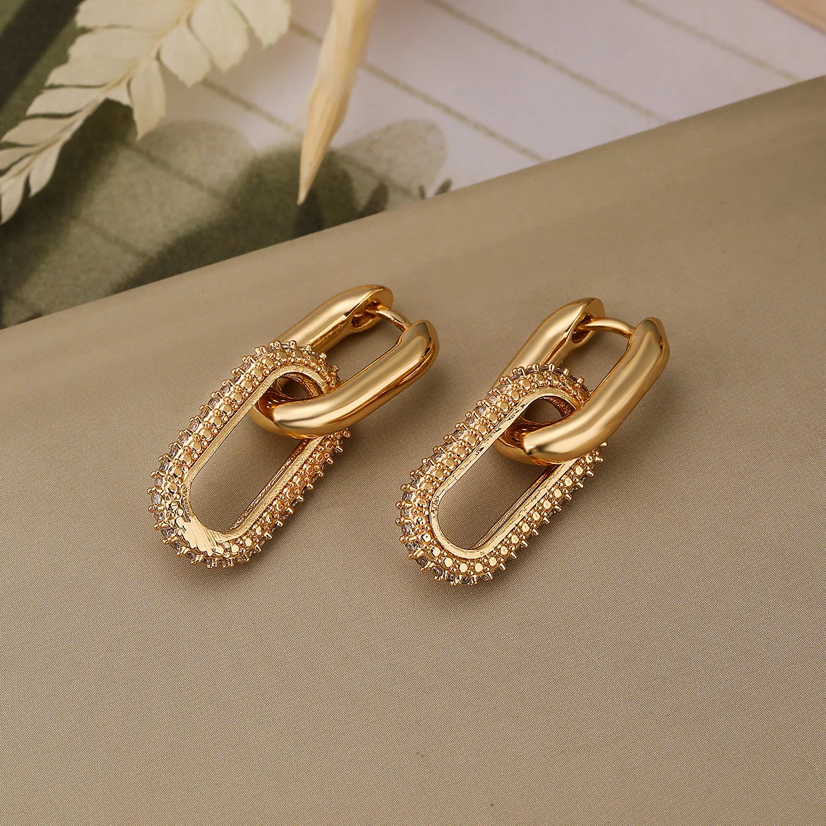 Boucles d'oreilles créoles plaquées or pour femme, acier inoxydable, bijoux tendance, fête de mariage, cadeau de Noël, 2023 1