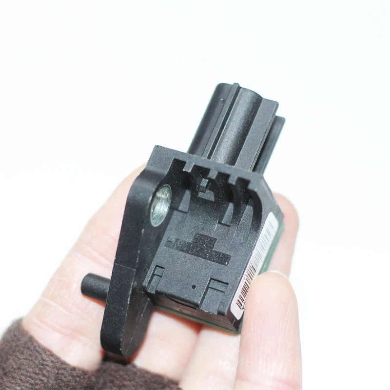 5ND959351 For VW Tiguan Passat B7 CC Skoda Superb Seat Leon SRS Impact Crash Sensor 5ND 959 351 5N0959351B 5N0 959 351B