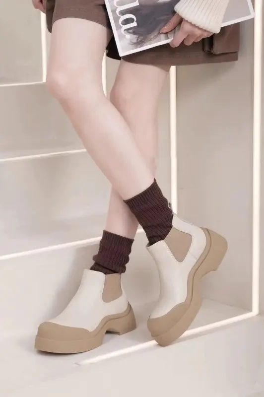 Fashion Platform Women Short Boots Slip on Cool Leather Round Toe Women Booties Hot Genuine Leather Women's Boots Retro British