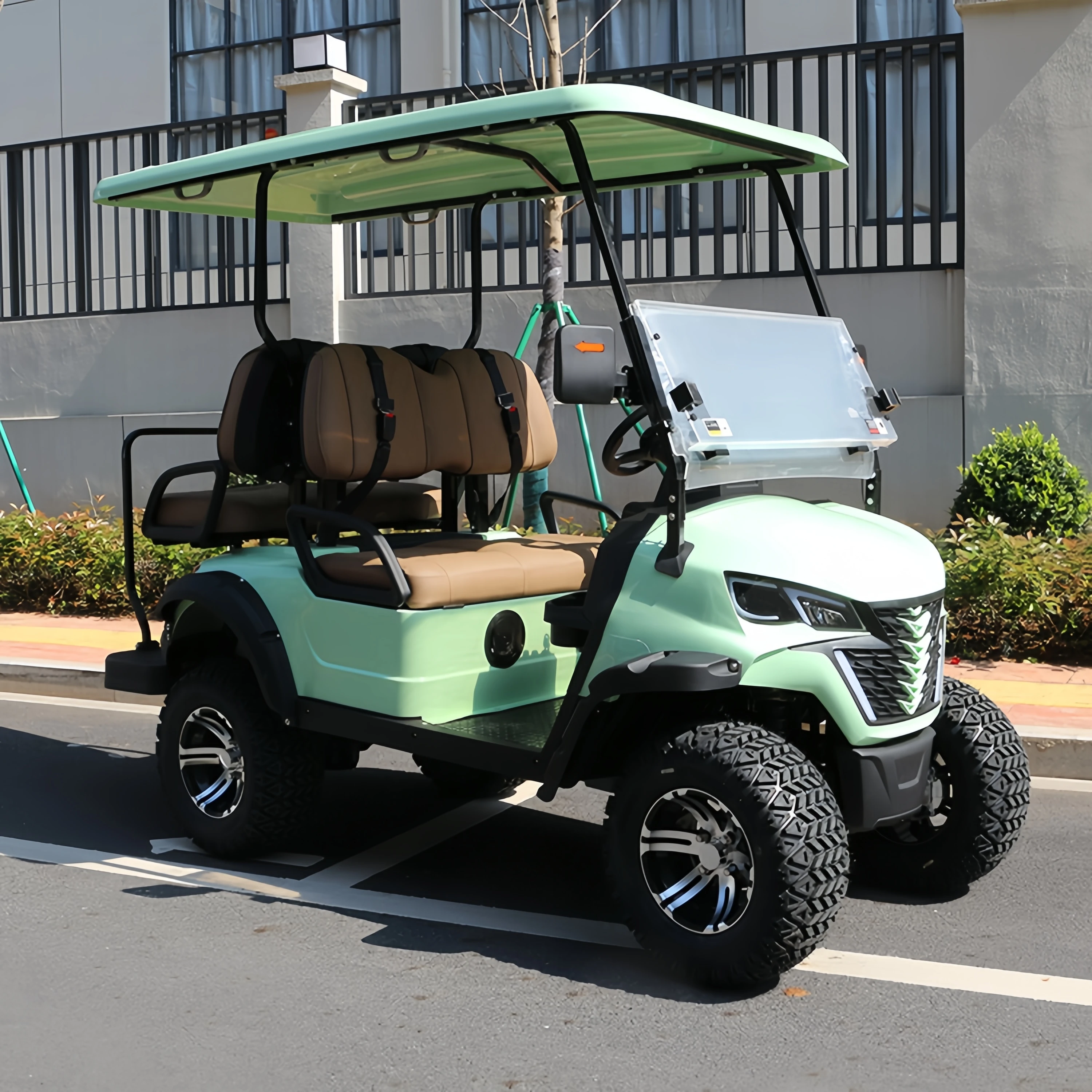 Trustworthy China Supplier Professional Design 6+2 Seats Golf Carts Electric Golf Cart Mini Cart