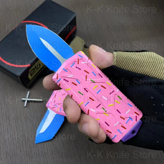 

Micro OTF Tech Knife Mini Series D2 Steel Blade 58-59HRC Hardness T6-6061 Aviation Aluminum Alloy Pink Handle Self Defense Knife