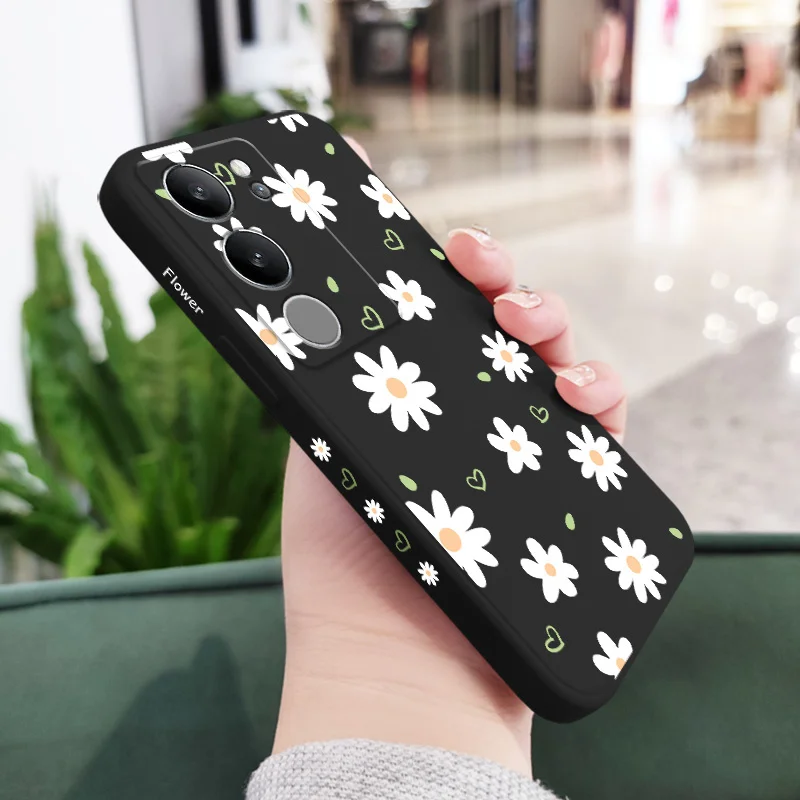 Tender Daisy Phone Case - Floral Design in Durable Material