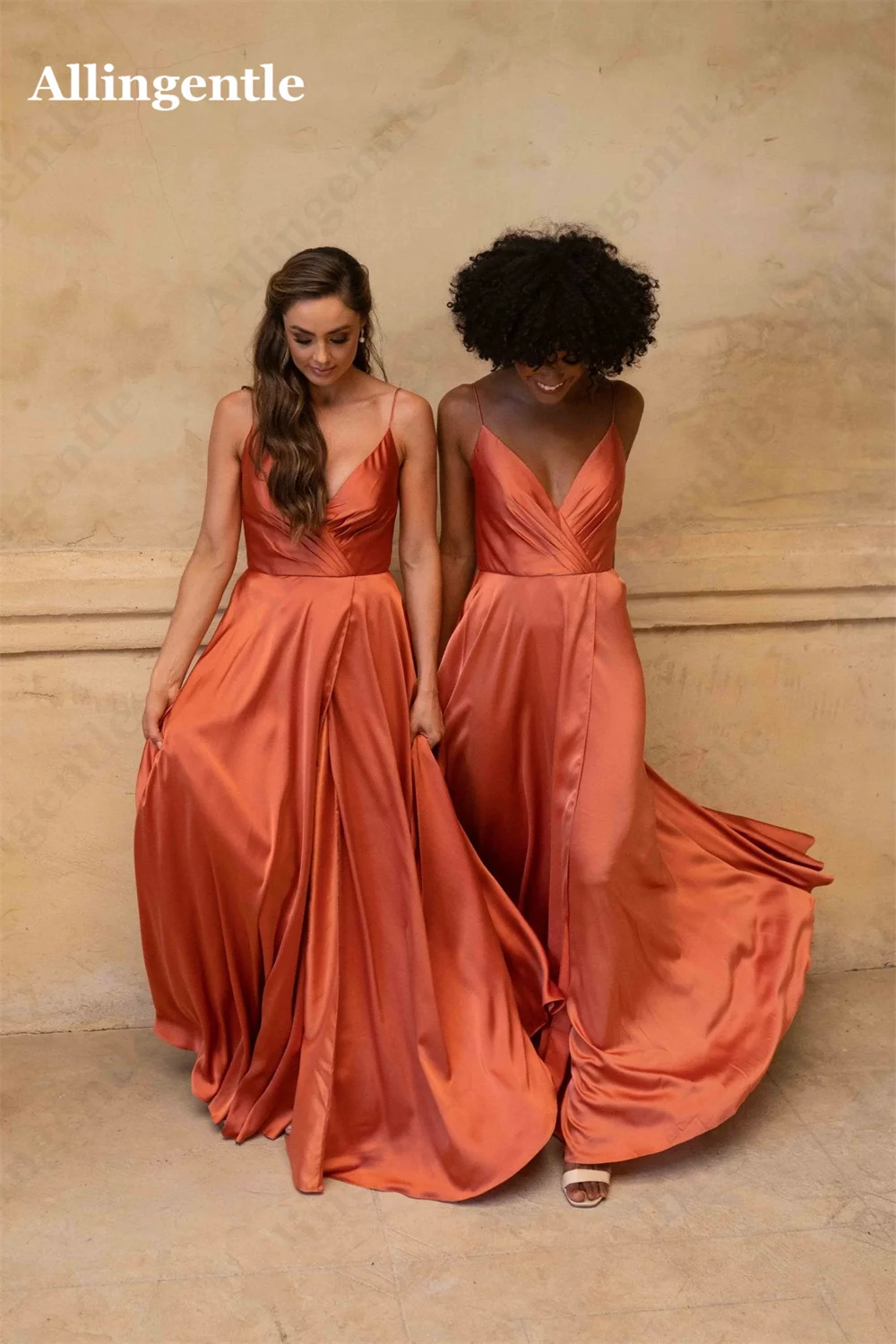 Evening Dresses V-Neck Spaghetti-Strap Soft Satin Bridesmaid Dress A-Line Party Gowns Side Slit Custom