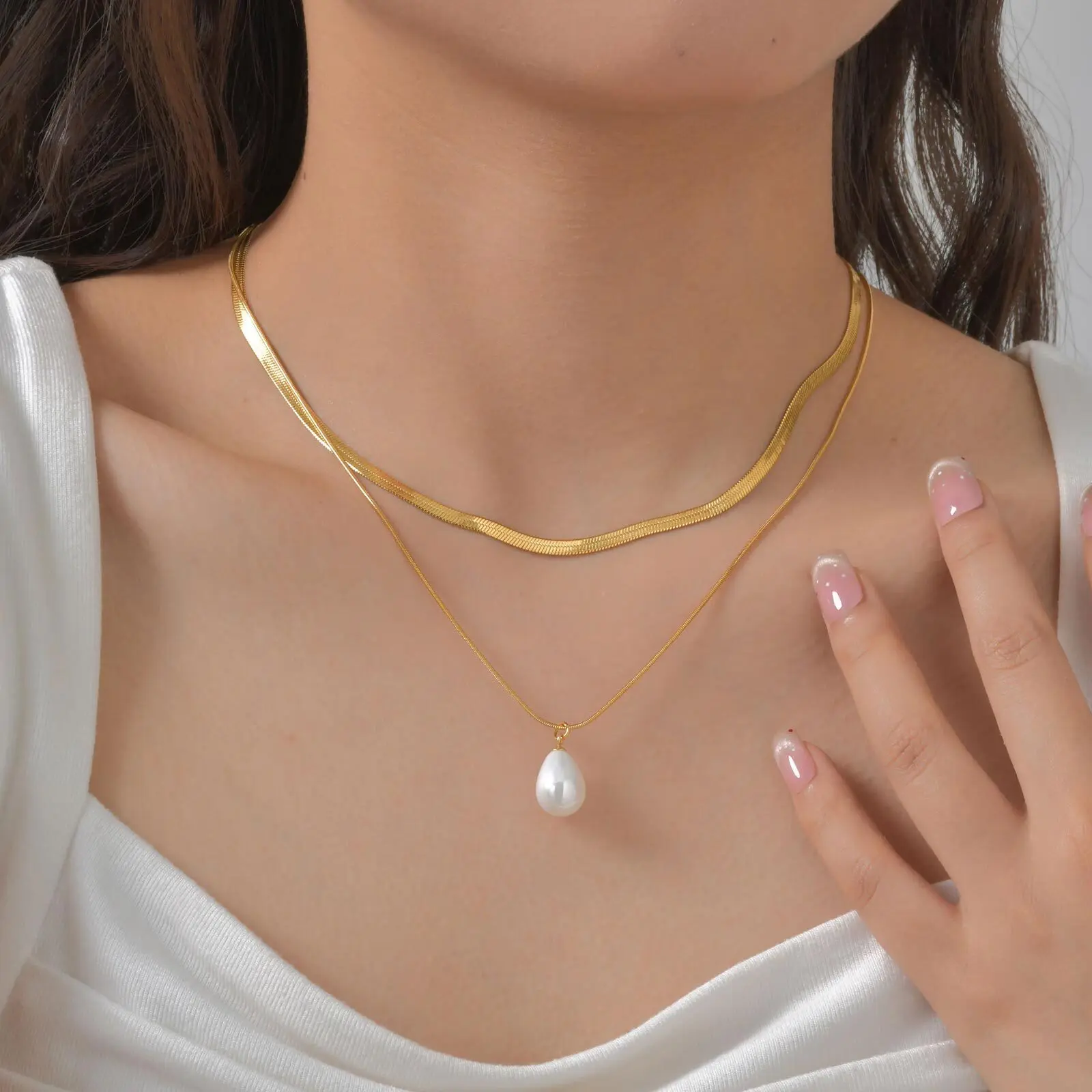 Stainless Steel Snake Chain Heart Pendant Necklace for Women