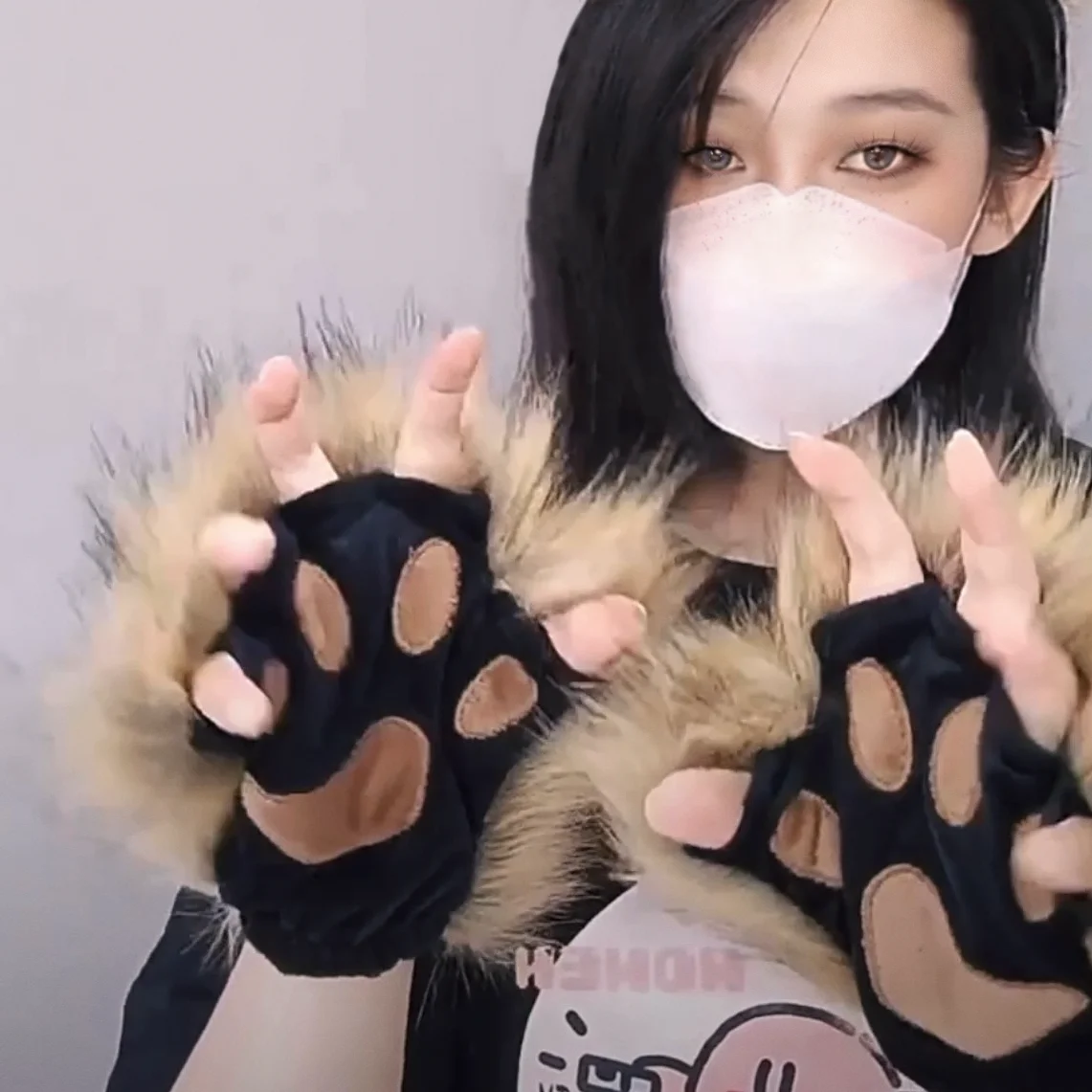 

12 Colors Plush Gloves Cute Imitation Claw Halloween Cosplay Props Cat Paw Animal Tiger Cow Half Finger Gloves Furry Paw Gloves