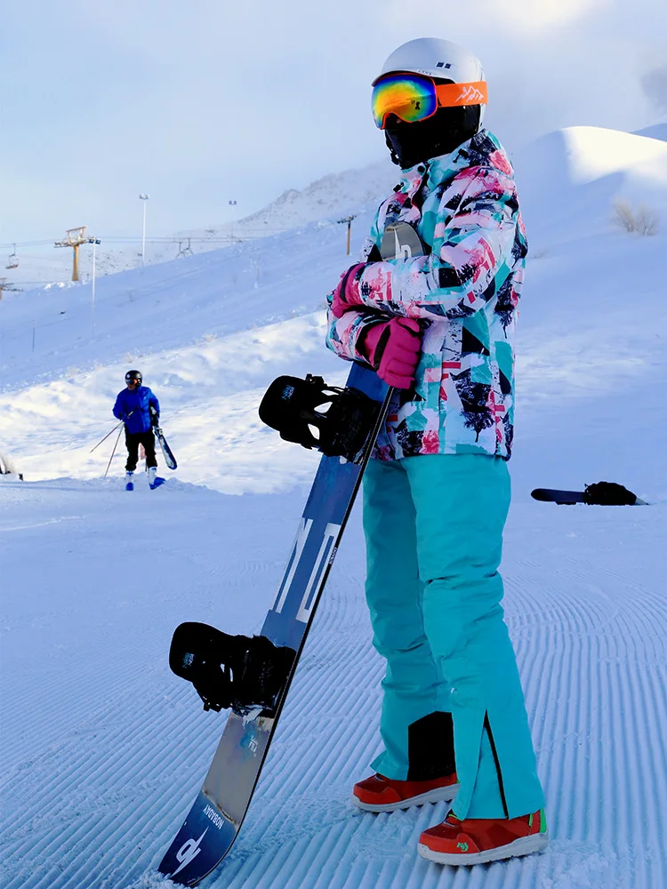 Mono de una pieza para mujer, traje de esquí térmico grueso, impermeable, a  prueba de viento, ropa deportiva para exteriores, Snowboard y montaña,  invierno, nuevo - AliExpress
