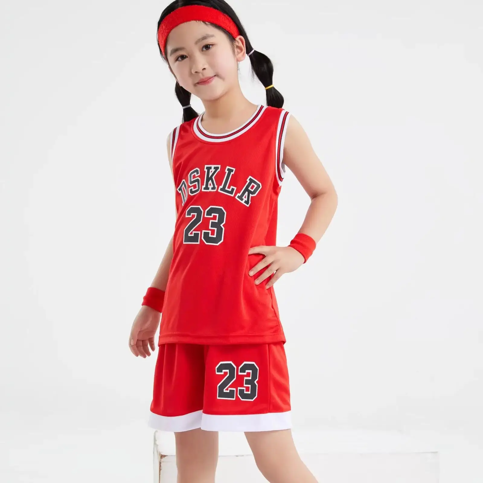Kids Sports Suit 24/25 Children's clothing suit boy girl Fans Basketball Jerseys Bull 23 game team uniform training Vest and shorts