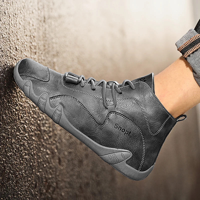 STRONGSHEN Men Hiking Shoes Casual Leather Handmade Men Sneakers Outdoor Waterproof Non slip Fashion Moccasins Zapatos Hombre