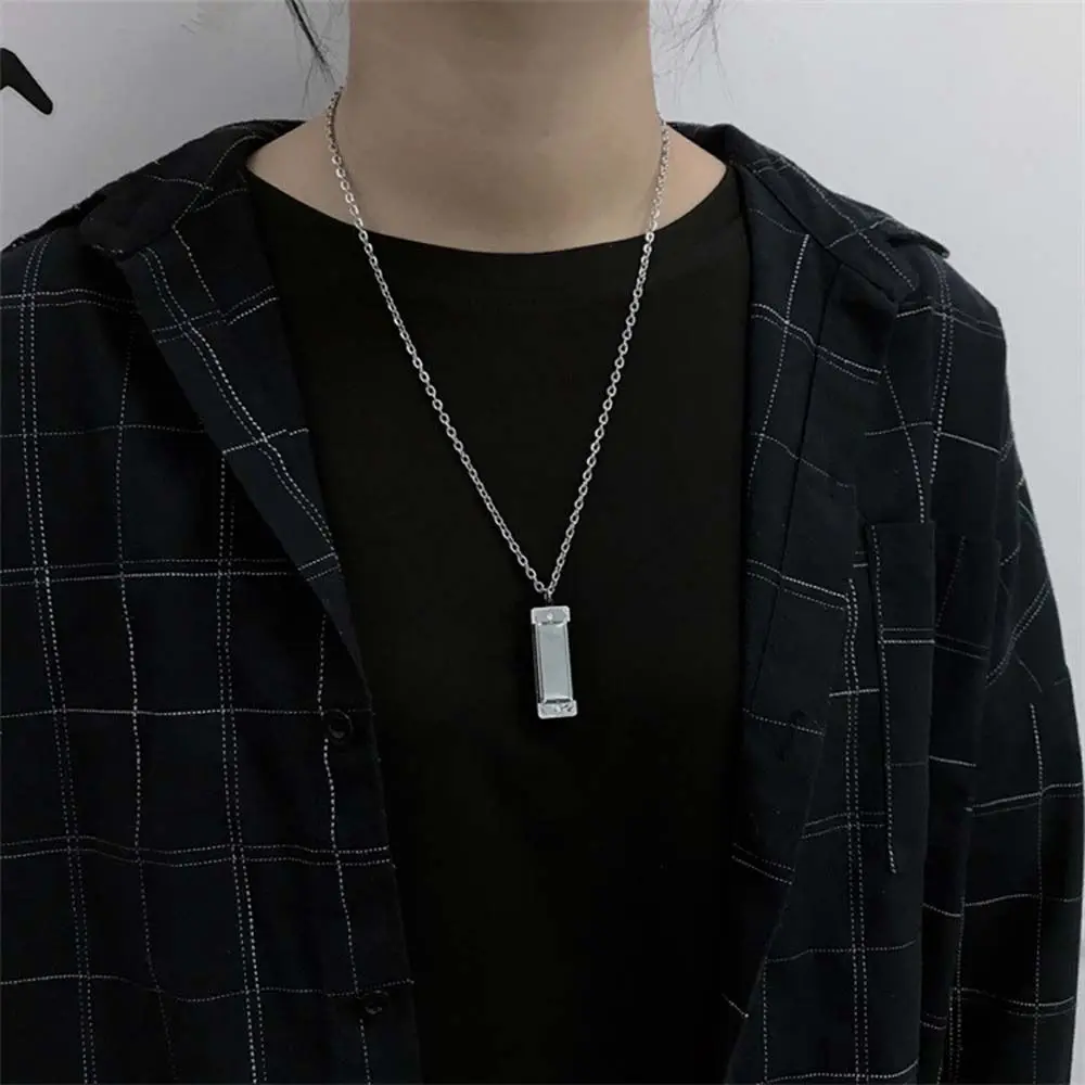 남녀 커플 목걸이 스웨터 체인 목걸이, 미니 하모니카 펜던트 목걸이, 레트로 크리에이티브 4 홀 휘슬 펜던트