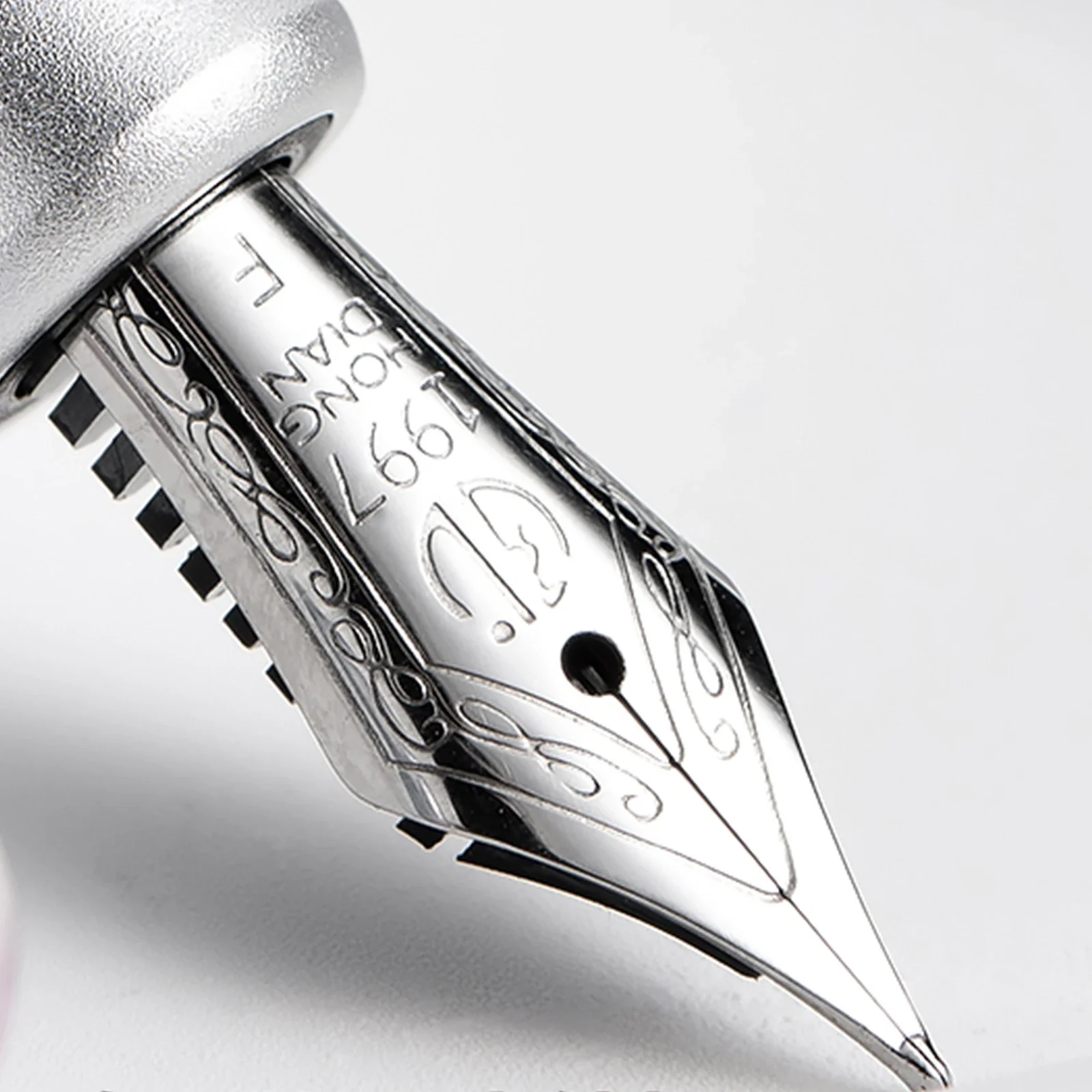 Hongdian M1 Mini Fountain Pen EF F Nib Submarine Shape Aluminium Short Pocket Travel Gift Pen school office writing supplies