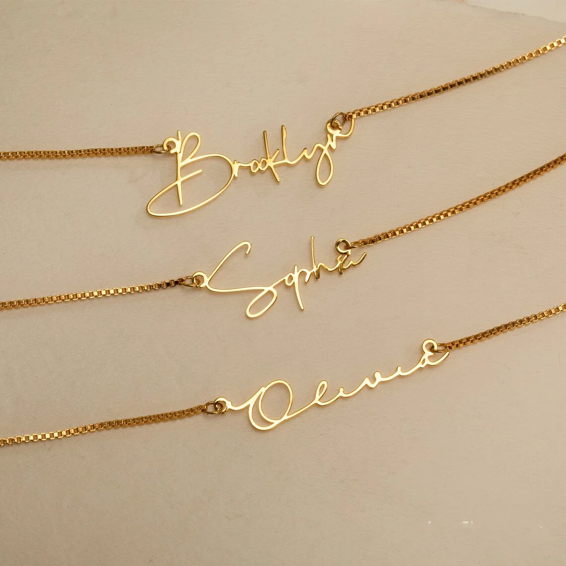 

Stainless Steel Box Chain Custom Name Necklace for Women Personalized Letter Pendant Gold Necklaces Girl Anniversary Party Gifts