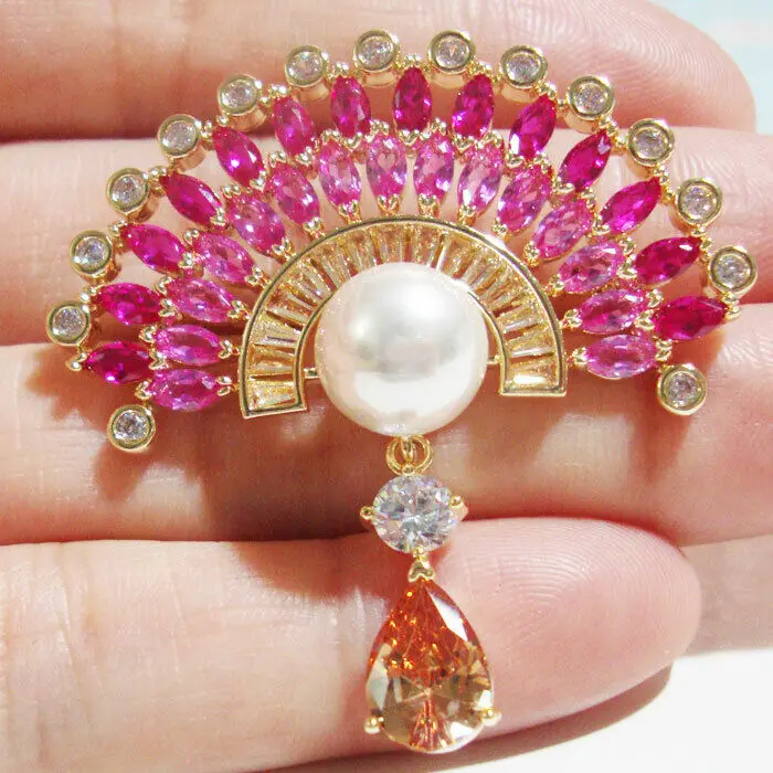 

Teardrop Charming Hot Pink Fan Pearl Woman's Brooch Pin Zircon Crystal Gifts