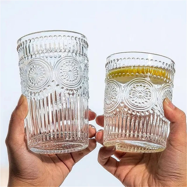 300ml/350ml Bicchieri da bere eleganti Modello di girasole Tazza di vetro in rilievo Bevanda trasparente Tazze per bevande fredde Tazze di birra al whisky 5