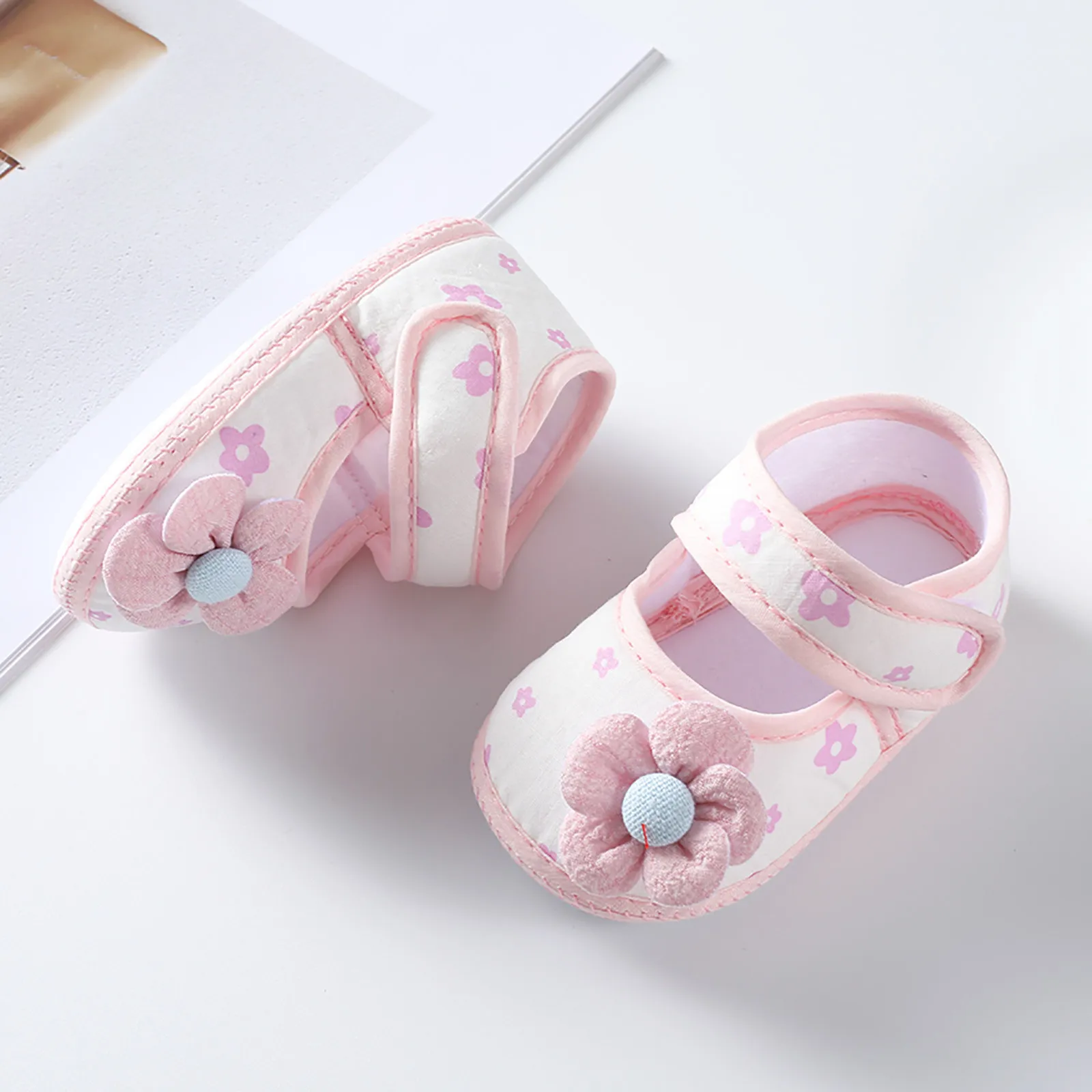 Baby Girls Soft Toddler Shoes Kid Girls Boy First Walkers Soft Shoes Colorful Flowers Princess Shoes Sandals Flat Walkers Shoes 1
