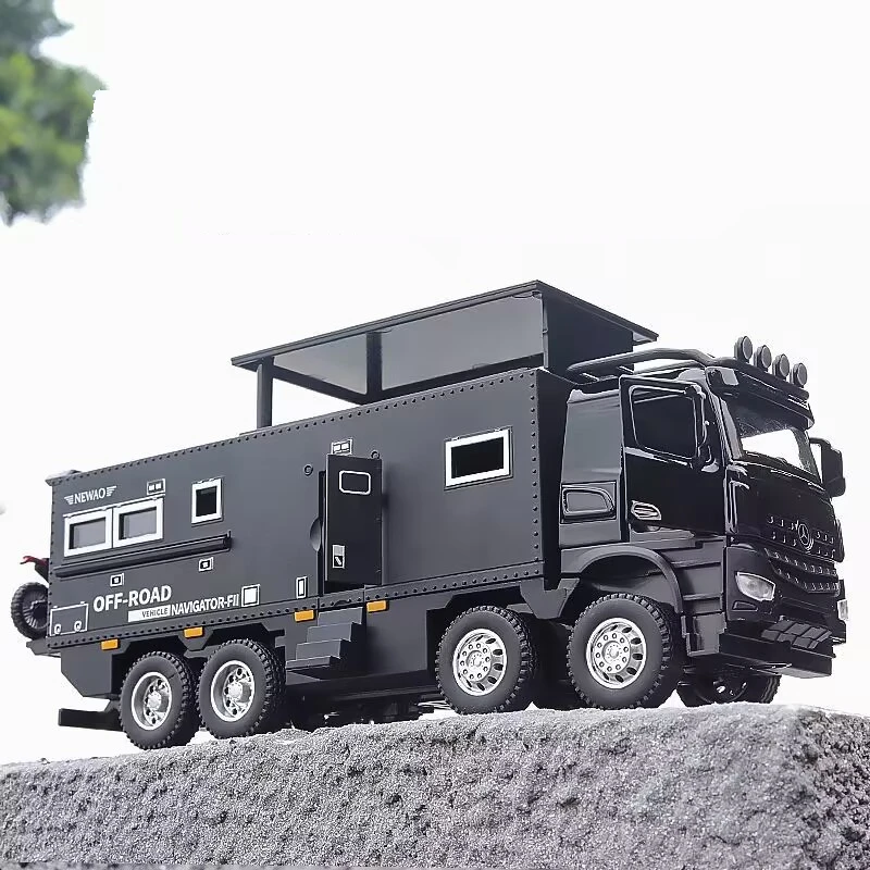 1/28 Nomadisms Arocs Unimog Alloy Camper Touring Car Model Diecast Metal Off-Road Rv Vehicles Model Sound And Light Kids Gift