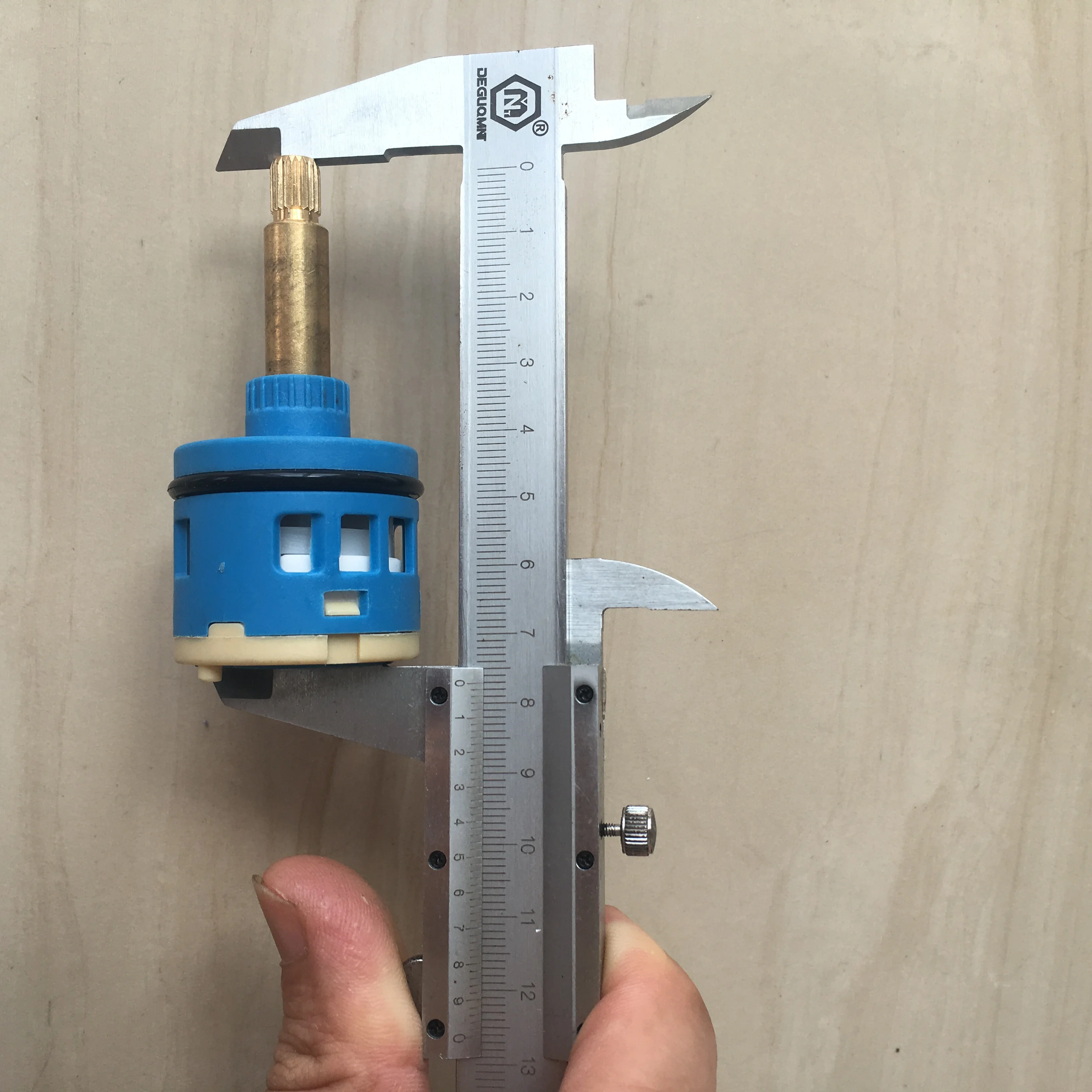 Wall Mounted Concealed Shower Faucet Diverter Valve Shower Faucet Cartridge 5-hole Water Separator Valve Core