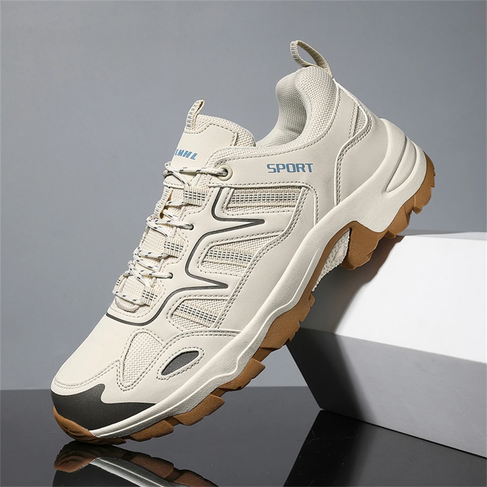 Chaussures de randonnée confort et lacets robustes