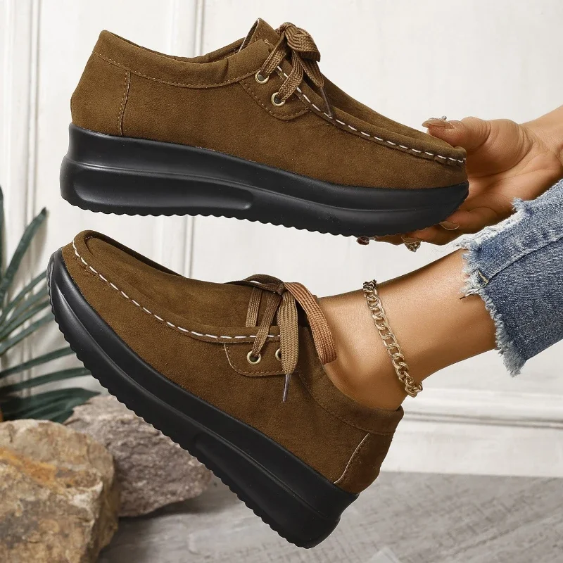 FASHION BREATHABLE CASUAL FLAT SHOES WOMEN LADIES LIGHT SWING PLATFORM GIRLS SHOES WOMEN SLIMMING2026ASUAL WOMEN FLATS SHOES