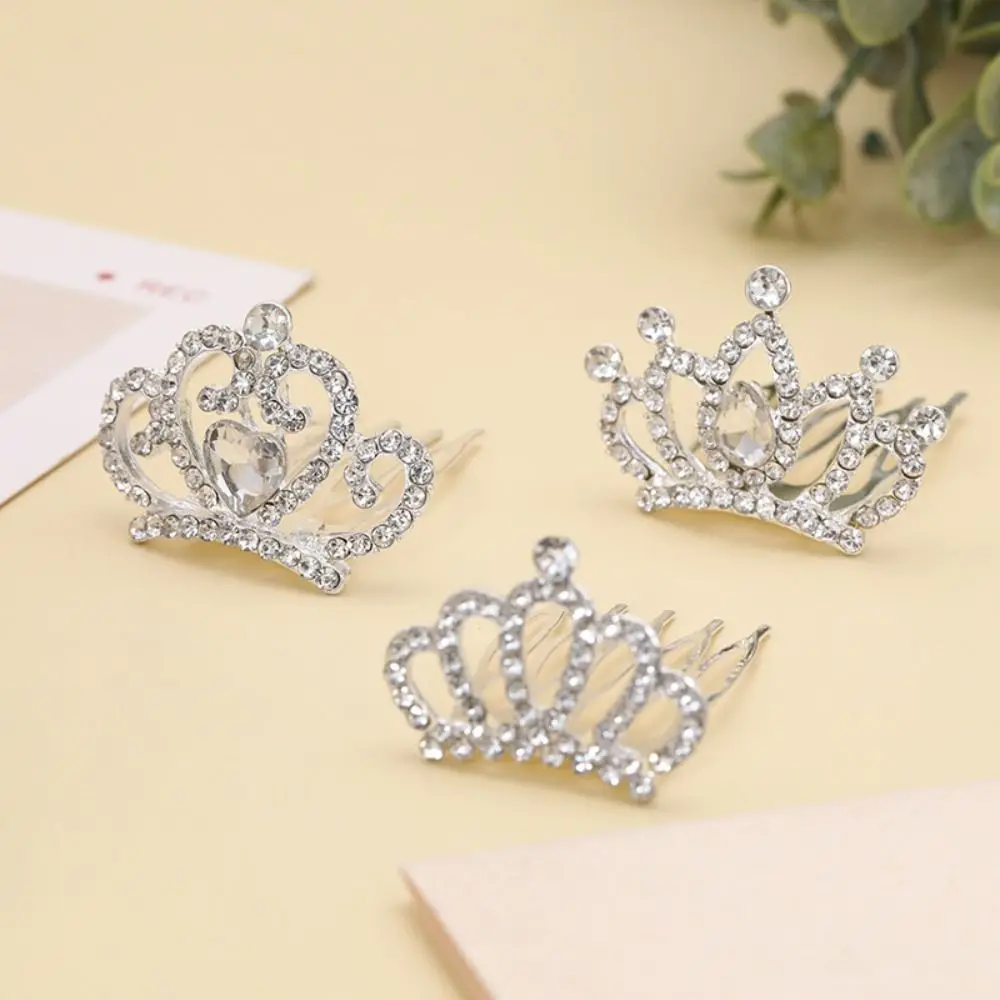 Korean Elegant Shiny Crown Hair Comb Crystal Love Heart Hollow Headband Children Girl Rhinestone Birthday Hairpins Headdress fairy adorable girl headdress star crown alloy rhinestone hair accessory headwear bow hair clip kids hairpin