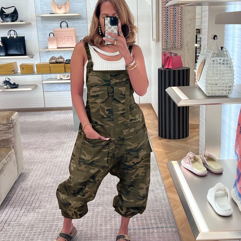 

Oversized Cargo Pants Women Suspender Pockets Loose Casual Rompers Hip Hop Streetwear Camouflage Spaghetti Straps Jumpsuits