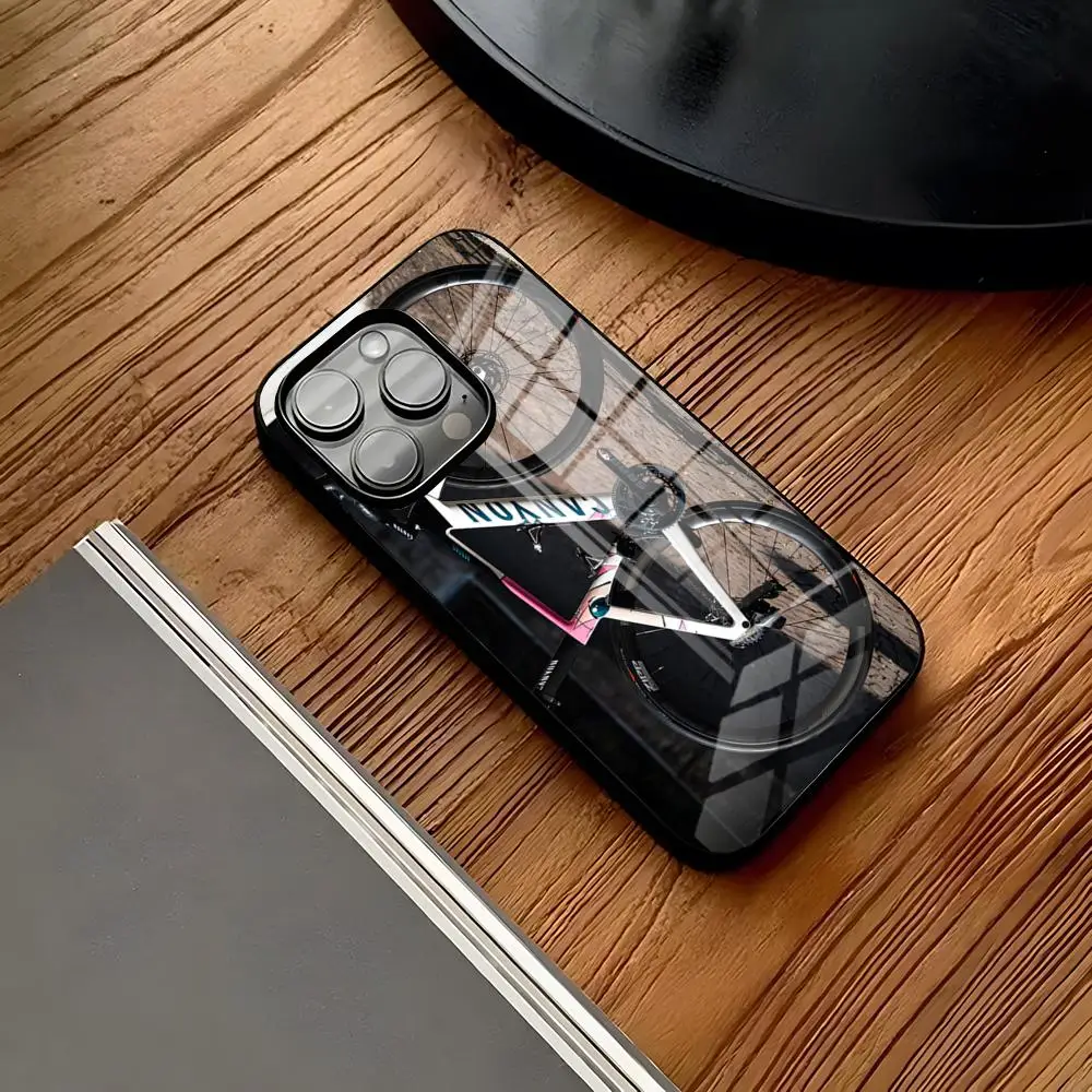 Enhanced Glass Design Phone Case with C-Canyon Pattern