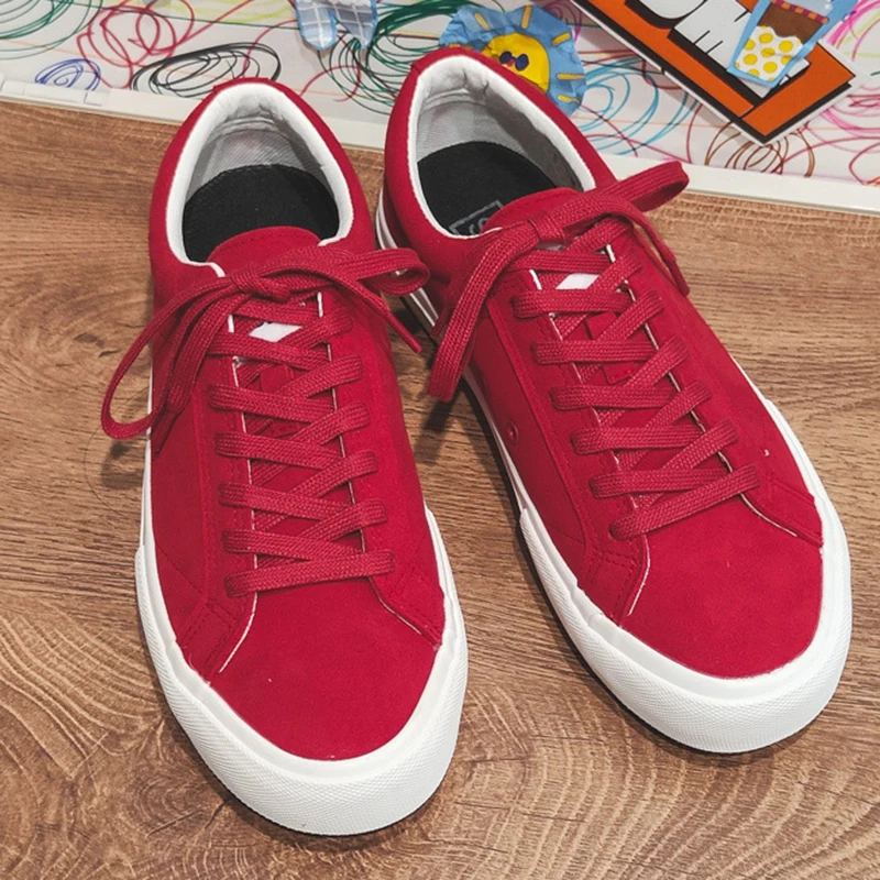 Autumn Men Shoes Vintage Couple Board Shoes New Versatile Canvas Shoes Men Fashion Casual Shoes Footwear For Male