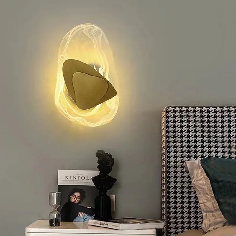 

Light Luxury Crystal LED Wall Lamp Modern Wall Light Indoor Lighting Home Decor Wall Sconces for Living Room Bedroom Bedside