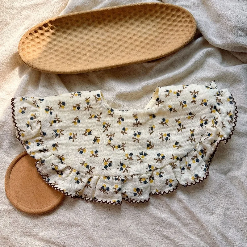 한국 어린이용 면 턱받이 통기성  침 흘림 방지 천 꽃무늬 원형 대형 레이스  방수 타월