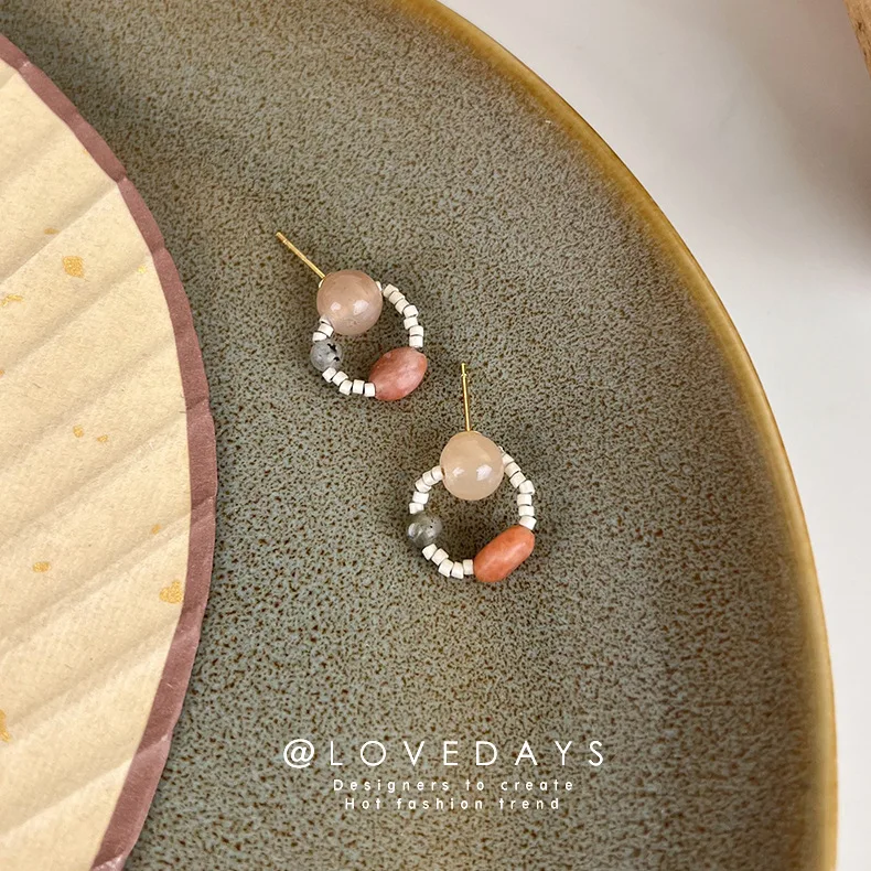 

Handmade Beaded Jade Circle Earrings Temperament Gentle Western Style Earrings New Trendy Simple Versatile Earrings Earings