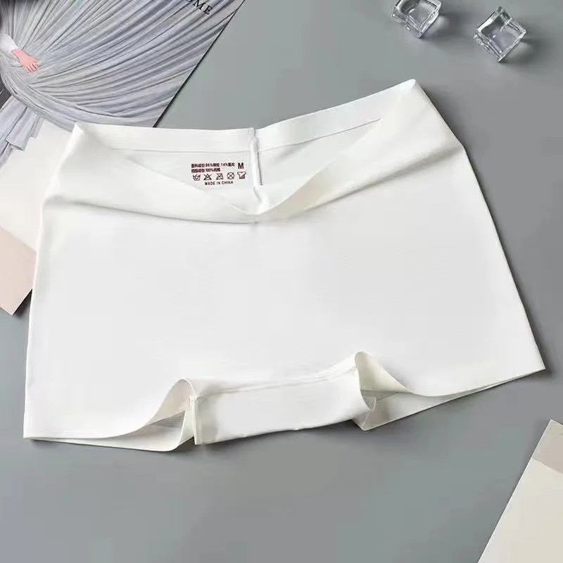 Women's Ice Silk Traceless Underwear Pure Cotton Crotch Antibacterial Flat Corner Safety Pants