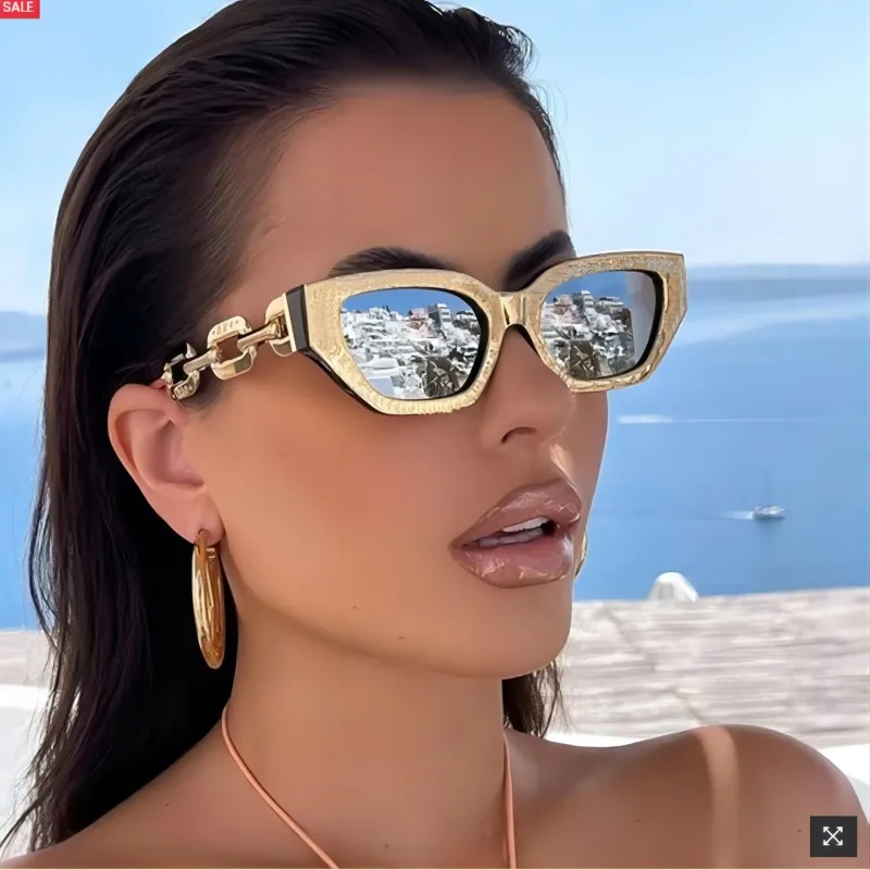 

Small metal chain sunglasses thick frame retro cat eye elegant glasses new trend hot stamping process fashion tudor gold