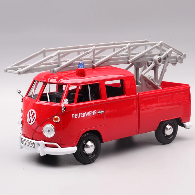 ダイキャスト 1/24 フォルクスワーゲン T1 バスモデルカー