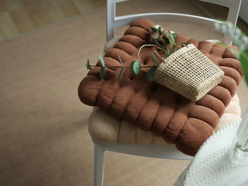 Biscuit Shape Plush Cushion Soft Creative Pillow Chair Seat Pad Decorative Cookie Japanese Tatami Back Cushion Sofa Pillows