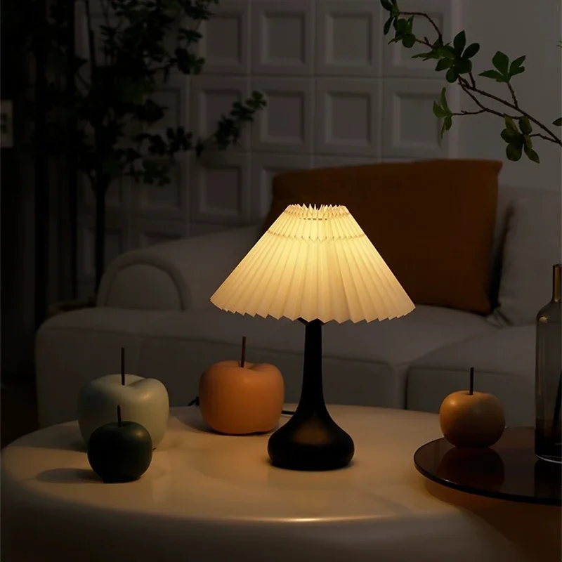 북유럽 스타일 주름 테이블 램프 DIY 접이식 5V USB 220V 아트 분위기 침실 침대 옆 무드등 홈데코 LED 테이블 조명