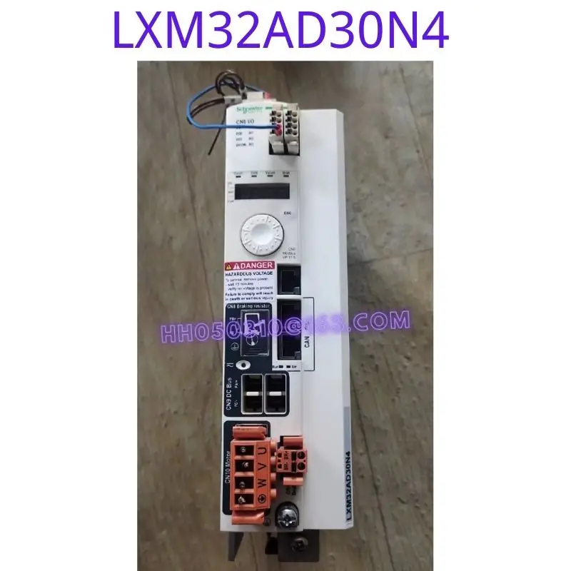 

Сервопривод LXM32 б/у, LXM32AD30N4 3 кВт, трехфазный 380 В, протестирован и не имеет повреждений