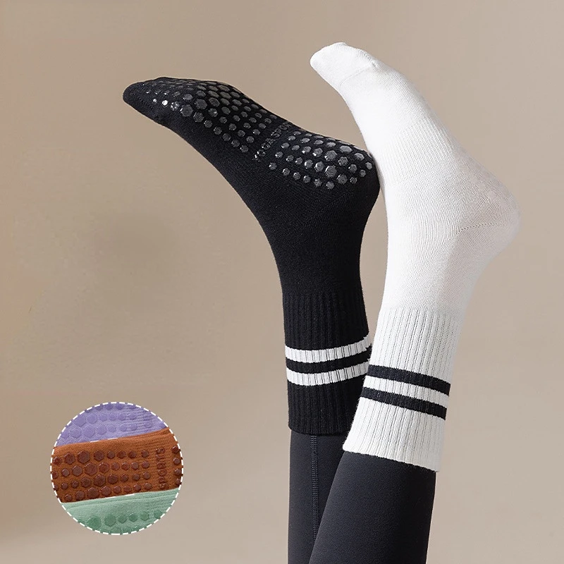 New Cotton Breathable Mid-calf Yoga Socks Solid Color Striped Anti-slip Sports Socks Pilates Dance Fitness Training