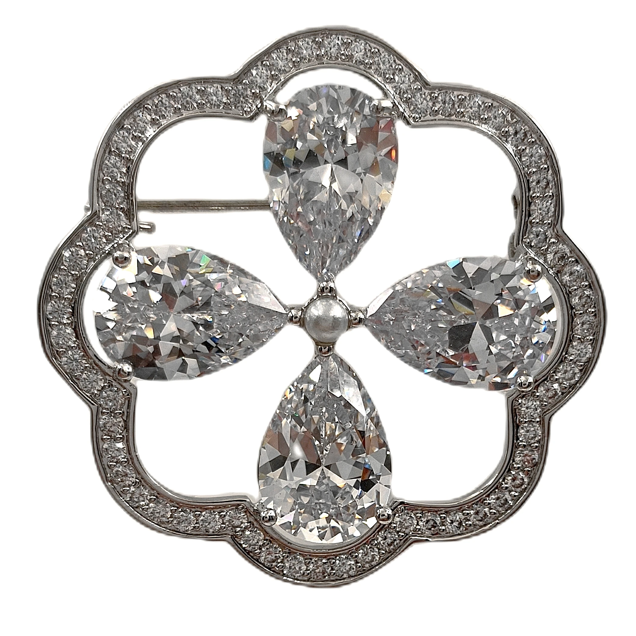 Impressive Opens Cubic Zircon Circlet Blooming 4-Petal Flower Brooches Pins with Pearl Accent Mandarin Dress Gown Accessory