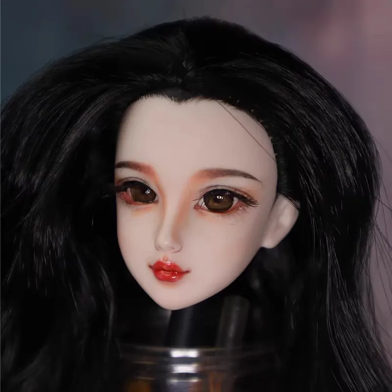 

Plastic nude doll head with 12 joints can be used for sports dolls
