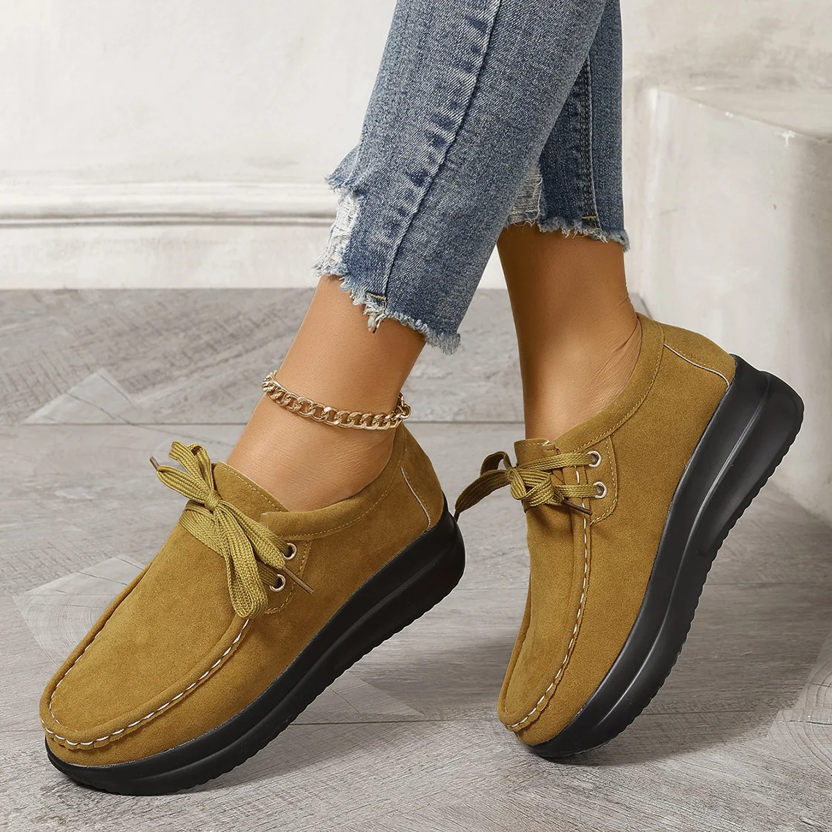 FASHION BREATHABLE CASUAL FLAT SHOES WOMEN LADIES LIGHT SWING PLATFORM GIRLS SHOES WOMEN SLIMMING2026ASUAL WOMEN FLATS SHOES