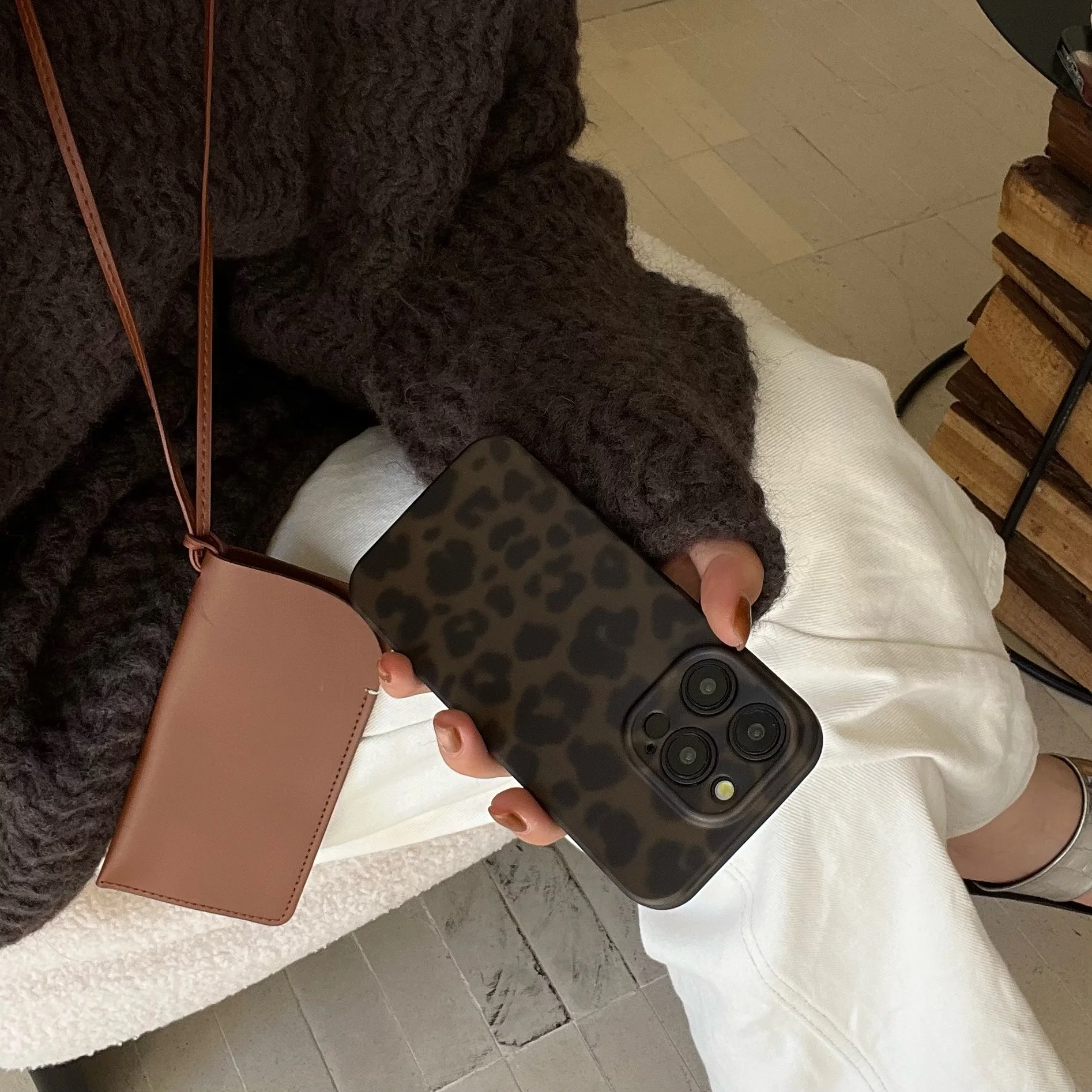 Leopard Print Matte Soft Cover - Fashion Retro Art Protective Phone Case